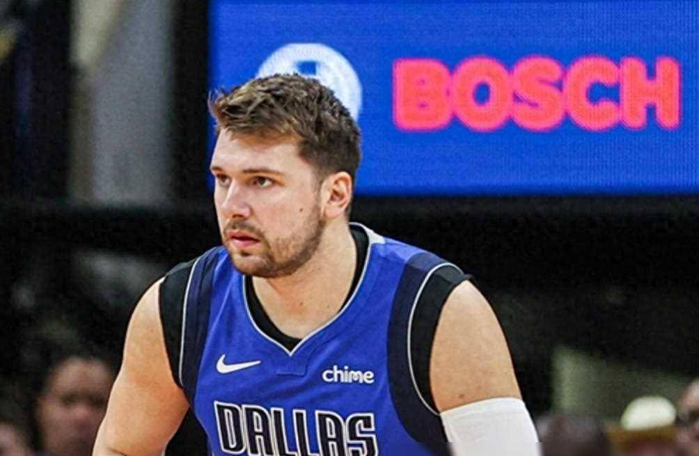 爆冷引发热议！，东契奇在热火比赛中出色防守气势如虹延续的简单介绍-爱游戏